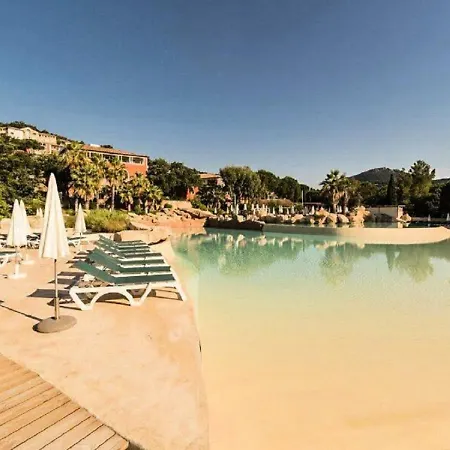 Les Maisons Aux Restanques Du Golfe De St-tropez - Maeva